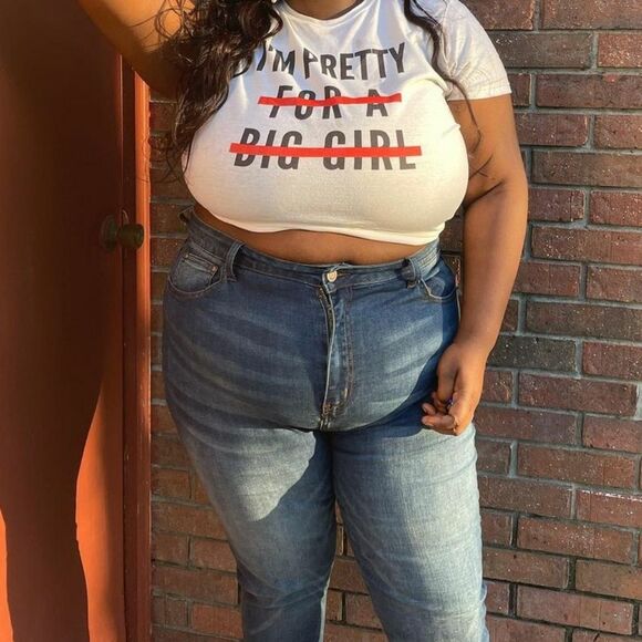 I'm Pretty. White & Red Crop Top T-Shirt size 2x - Picture 11 of 11